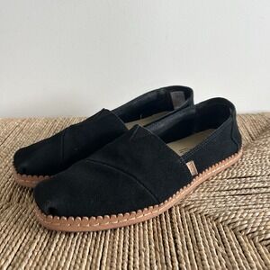 Toms Shoes Women Size 7 Alpargata Leather Wrapped Flats